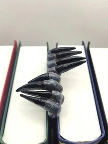 1入組萬聖節恐怖魔鬼之手書籤,恐懼鬼爪書分隔器,樹脂手工桌面裝飾,3.54''×3.74''×1.97'' - 彩色 - 查看 5