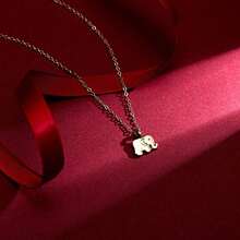 1pc Elegant Dragonfly Elephant Hummingbird Faux Pearl & Leaf Detail Necklace For Women, Simple And Stylish Daily Wear Jewelry - Pendant Necklace - View 3