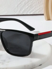 男款黑色經典旅行運動個性化時尚眼鏡一對，適合日常休閒防曬配件