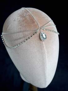 1 Elegant And Fashionable Crystal Water Drop Forehead Necklace
