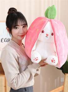 Décoration de Noël Lapin Fraise Poupée Peluche Transformée En Petit Animal En Peluche De Lapin Cadeau D'anniversaire Pour Amis Jouet En Peluche Lapin Carotte Décoration De Salon Canapé Chambre À Coucher Oreiller De Couchage Cadeau Fête Des Mères