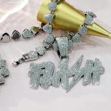 1入組男士閃電標籤吊墜鍊,迈阿密鍊,13mm銀色/金色閃閃發光的鑲嵌鑽石項鍊,男女皆宜的精美珠寶禮物,適用於俱樂部、派對、街頭嘻哈等 - 銀色 - 查看 2