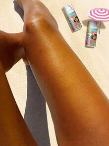 Misslyn 閃閃發光的身體乳霜,透明輕盈的輪廓古銅色和閃爍的身體乳液,金色和銅色身體輝光漿,適用於面部和身體