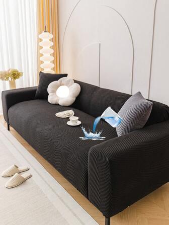 1 pieza Cubierta de sofá elástica y con diseño moderno y elegante de tela jacquard suave al tacto, impermeable y amigable con las mascotas. Cuenta con función anti-rayones y anti-deslizamiento. Adecuada para sofás en forma de L y sofás de 1/2/3/4 plazas.