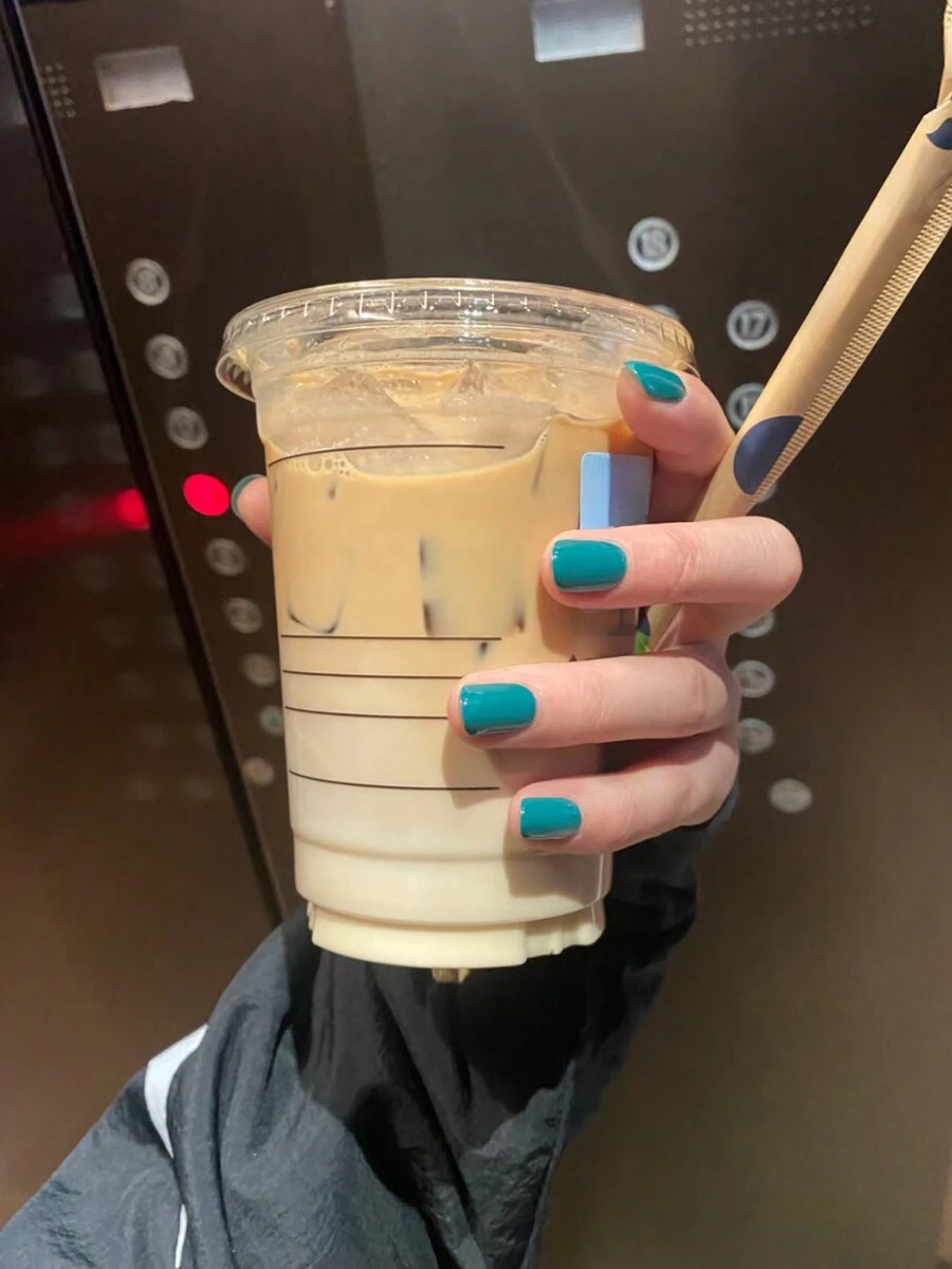 24 件短方形按壓指甲,指甲上有藍色 Diy 家庭沙龍美甲禮物女式女孩亞克力假指甲 - 藍色 - 查看 1