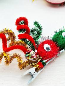 1 件聖誕聖誕老人主題紅色和綠色毛球扭發棒髮夾