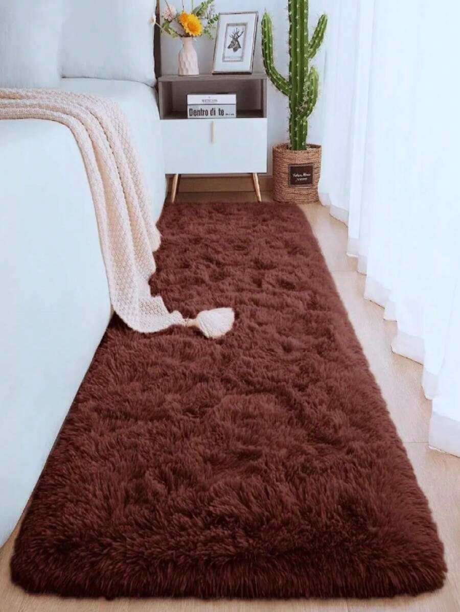 Tapete Passadeira Peluda Felpuda 2,00 X 0,60 m Macia Para Quarto Corredor Beira de Cama - Marrom - Visão 1