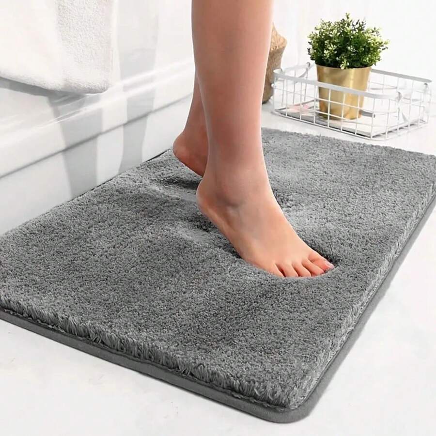 1pc Solid Color Grey Absorbent Anti-slip Bath Mat, Soft Fluffy Floor Mat For Bathroom - Grey - View 1