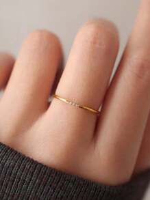 1枚時尚簡約超薄閃亮不鏽鋼女戒,適用於日常佩戴 - 三顆鑽 - 查看 15