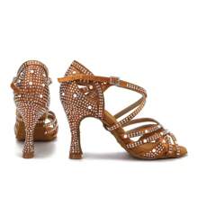 زوج من أحذية الرقص اللاتينية الحريرية المرصعة بالراين ستون والخرز الاصطناعي ، كعب عالي مريح للشا شا ، ضرورة لرقص اليوغا والحفلات الاجتماعية