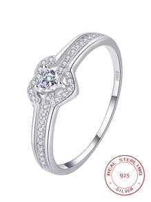 Bague forme de cœur en platine plaqué argent sterling 925, bague de conception de cœur creux, bague de luxe à la mode simulée en moissanite et zircone, cadeau de la Saint-Valentin, boîte-cadeau aléatoire