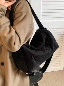 簡約菱形拼接棉被手提包,大容量肩背包,柔軟墊起手提包,棉被斜挎包,大容量工作肩背包,棉被包大容量斜背包,女士墊肩包