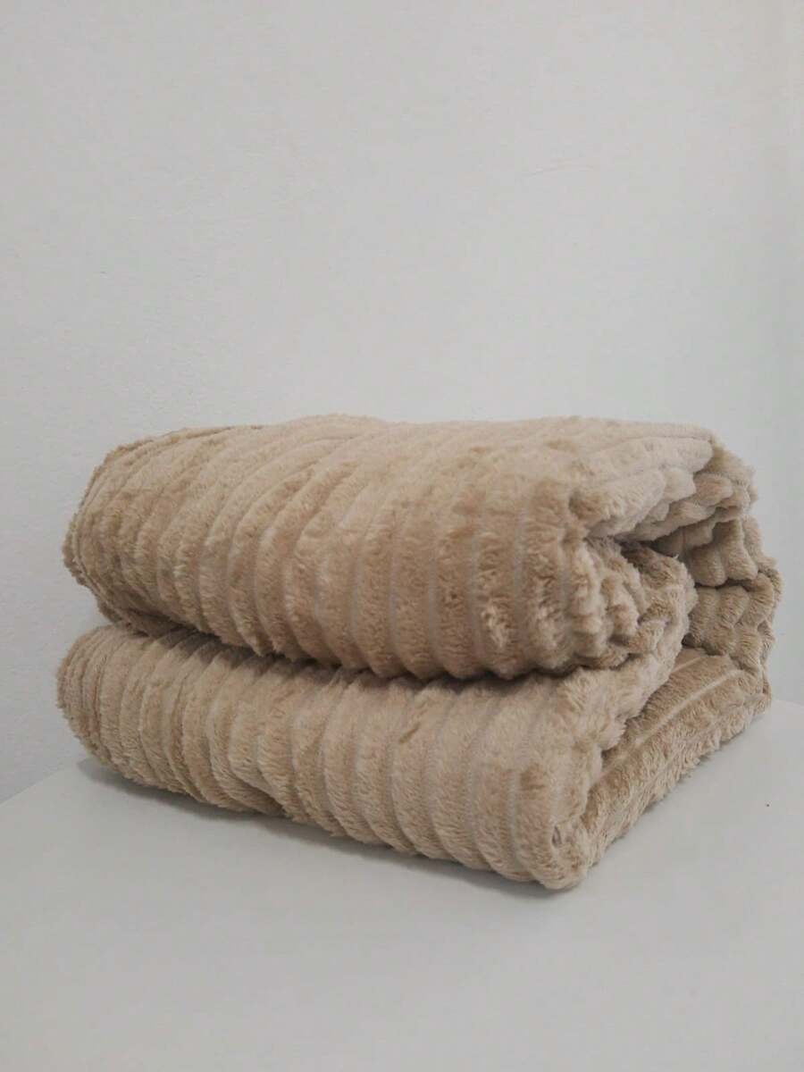 Blankets - Màu be - Xem 1