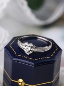 Bague forme de cœur en platine plaqué argent sterling 925, bague de conception de cœur creux, bague de luxe à la mode simulée en moissanite et zircone, cadeau de la Saint-Valentin, boîte-cadeau aléatoire