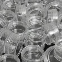 25pcs Mini Clear Cream Jars 3g 5g Empty Plastic Cosmetic Makeup Jar Pots Transparent Sample Bottles Eyeshadow Cream Lip Balm Container, Travel Essentials Sample Cosmetics Jar Emtpy Mini Bottles Thanksgiving, Halloween, And Christmas Are Applicable