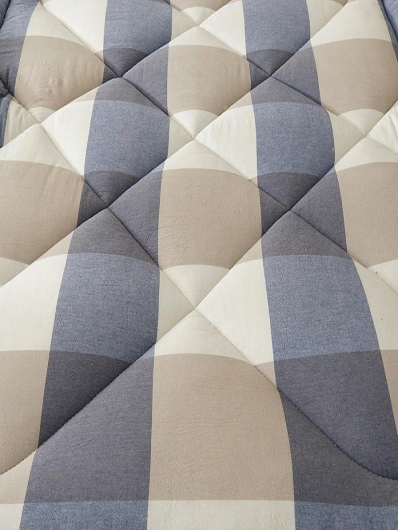 Cotton Filled Mattress Topper For Single Bed, Home & Dormitory Use