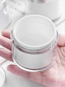 1入組亞克力泵瓶用於裝乳霜和乳液,容量可選15ml 30ml 50ml 100ml,配有全罩式設計