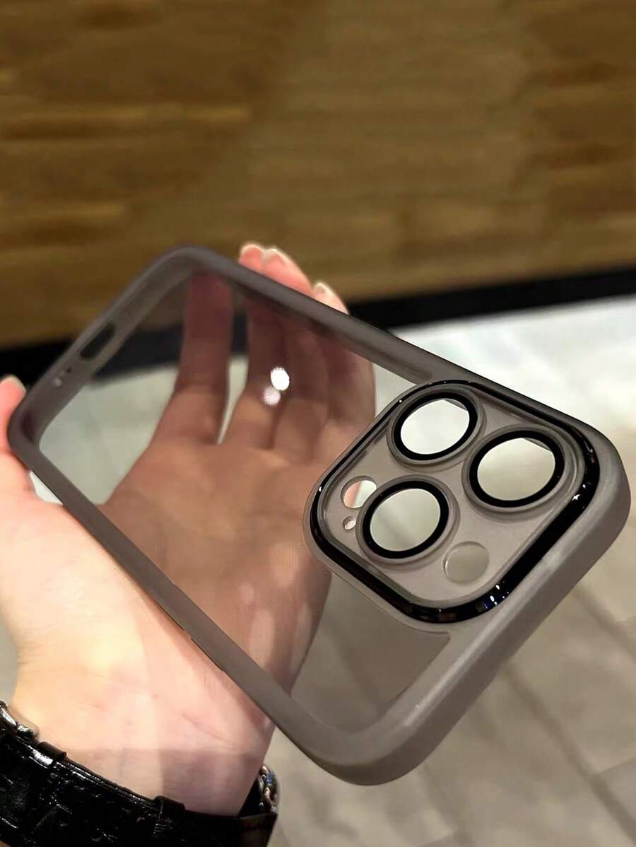 1個可用於 Apple 15, 14, 13, 12, 11 Promax 手機的高級tpu手機殼,內置鏡頭保護和防摔功能,透明黑色