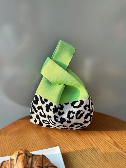 Bolso tote con estampado de leopardo 2024 con bolsa para toallas sanitarias, bolso con estampado de leopardo de con monedero, bolso de hombro vintage, bolso cruzado de gran capacidad y estilo urbano para mujer, bolso de moda adecuado para la escuela, el trabajo, las compras, al aire libre, la oficina. Bolso con estampado de leopardo de para mujeres, el estampado de leopardo vuelve