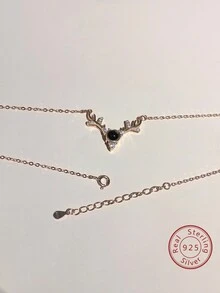 1件奢華s925銀製馴鹿項鍊,飾有鋯石,適合女士日常或節日佩戴,帶有珠寶的聖誕禮物