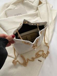 Mini New Fashion Straw Woven Golden Chain Drawstring Bucket Bag, Beach Bag, Hottest Beach Bags - White - View 8