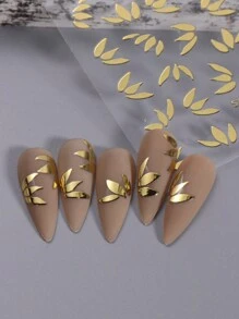 3D 金箔葉片美甲貼紙 2入 奢華葉片 DIY 自黏式美甲裝飾貼 - 彩色 - 查看 3