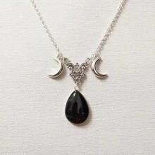 European And American Gothic Triple Moon Necklace