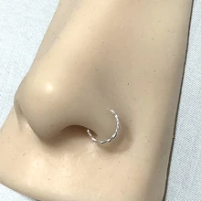 Piercing Nariz Argola Torcida 9mm Prata 925 Nostril - Prata - Visão 5