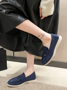 أحذية بدون كعب نسائية جديدة، ناعمة ومريحة مع أجزاء سفلية مسطحة سهلة الارتداء