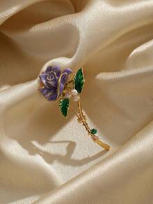 1個時尚豪華復洛克風格的水晶珠繡花胸針,配以鑽石和刺繡花朵,適用於假日和聚會