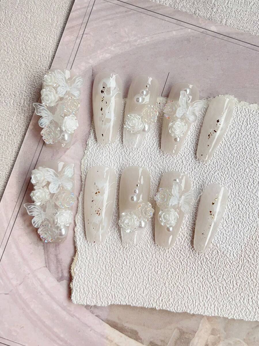 极简主义性感风格新娘美甲 - 10 件长法式假指甲，带 3d 蝴蝶、山茶花、仿珍珠和水钻设计，适合派对、婚礼、日常佩戴 - 白色 - 查看 1