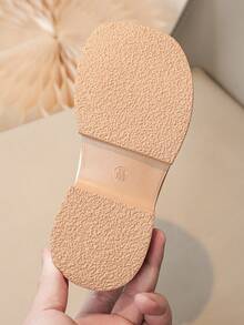 1雙女童閃亮鑽石皮革平底鞋,多色塊公主鞋,全季節皆可穿