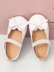 Scarpe In Vernice Con Perle E Fiocco Decorativo Per Neonate E Bambine In Età Prescolare - Bianco - Visualizzare 4