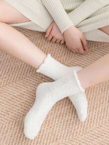 4對珊瑚絨黑白襪女士中筒袜,秋冬季,毛茸茸的睡眠家居襪 - 彩色 - 查看 5