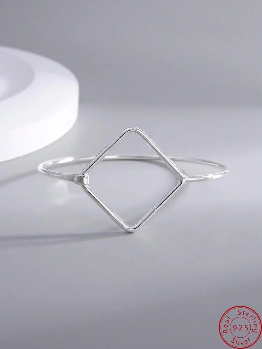 1個時尚簡約的925純銀鑽石形手鍊,適合女性,是朋友、女友、生日、母親節或日常佩戴的理想禮物