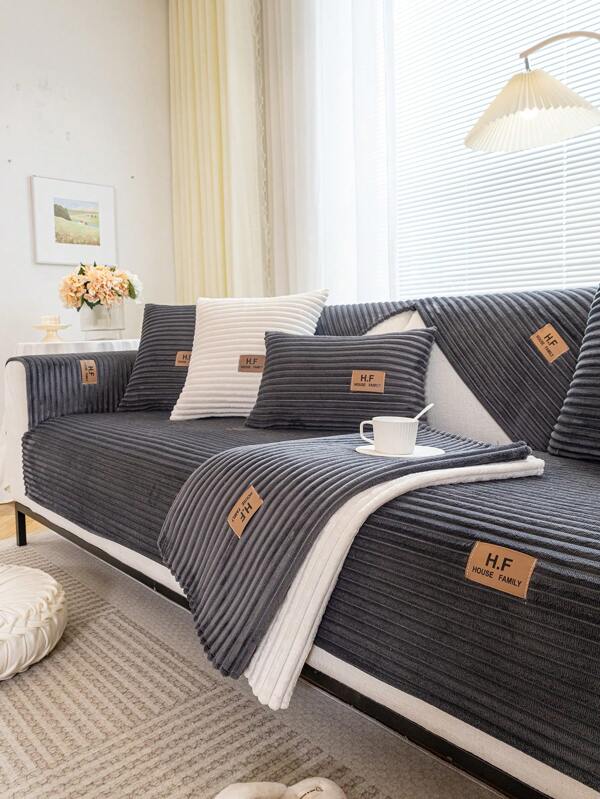 1pc Thick Flannel Winter Sofa Cushion, Modern Simple Style, Soft And Skin-friendly, Universal Four Seasons Anti-slip Solid Color Sofa Cover, Warm & Cozy Sofa Protector (sold Separately)