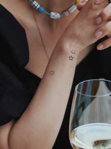 4入組蝴蝶、心形和星形圖案的指尖、耳朵和小身體部位臨時紋身貼紙