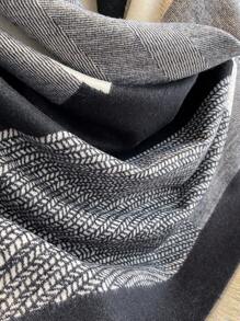 1pc Ladies' Thick Fleece Houndstooth Pattern Scarf Shawl For Autumn & Winter, Perfect For Daily Wear - Black and White - View 4