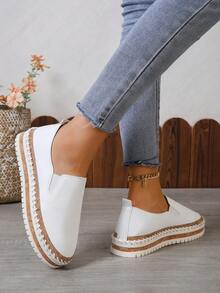 2023新款舒適白色女士便鞋,厚底仿古木紋貼面,鞋底縫線穿插而成 - 白色 - 查看 5