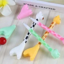 1pc 4pcs Multicolor Cute Cartoon Giraffe Shaped Neutral Pens, Writing Tools For Students And Office Workers - Multicolor - View 3