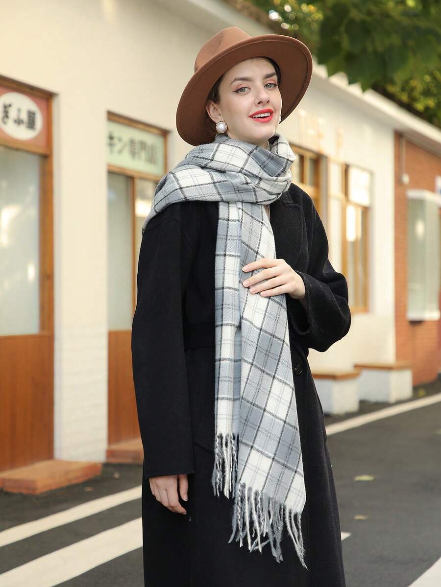 冬季女款黑白格紋羊絨圍巾韓式加厚保暖披肩 - 淺灰色 - 查看 1