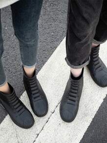 女款戶外柔軟舒適防滑雨鞋,男女同款情侶青年學生大尺碼雨季平底橡膠漁農工防水雨靴