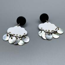 1pair Natural Shell Cloud Design Earrings Suitable For Women's Daily Wear - Black and White - View 2
