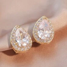 1 对奢华方晶锆石耳钉，镀金，可爱百搭，适合女性，适合情人节和母亲节礼物