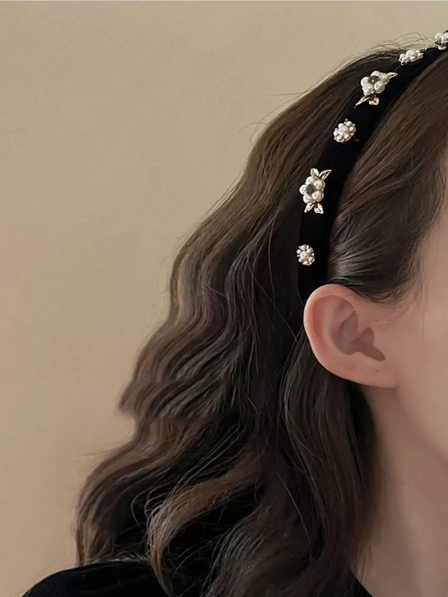 Elegantes 1 Stück Damen schwarzes breites Cut Out Herzform Schwamm Haarband mit Strass Dekoration Tiara, Haarspange Haarreifen Haarzubehör - Schwarz - Übersicht 1
