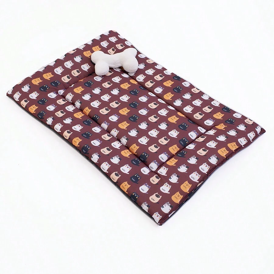 Pet Bed & Crate Mat - Maroon - View 1