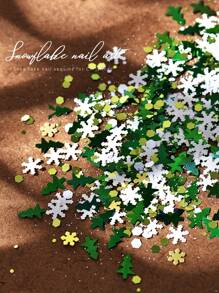 Winter Christmas Snowflake Glitter Decoration - Green - View 3