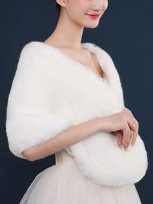 1 件女士时尚保暖蓬松婚礼披肩冬季披肩围巾女士礼物 - 白色 - 查看 3