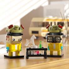401pcs Breaking Bad Themed Square Building Blocks Set, Comes With 2 Character Figures/table/mini Container, Diy Your Favorite Character Models, Perfect Gift For Adult Boys And Girls On Holidays, Birthdays Or Parties - Yellow - View 3