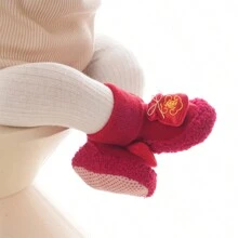 婴幼儿软底运动鞋 手工制作 加厚毛绒 防滑防踢 红色 圣诞节 新年 冬季